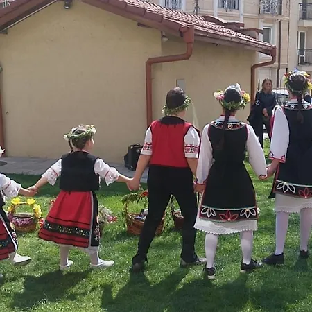 Студия Нидер Gasthof Burgas City